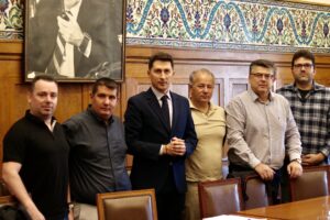 Συνάντηση με εκπροσώπους του Σωματείου Πυροσβεστών Περιφέρειας Αττικής και Νήσων είχε ο Παύλος Χρηστίδης